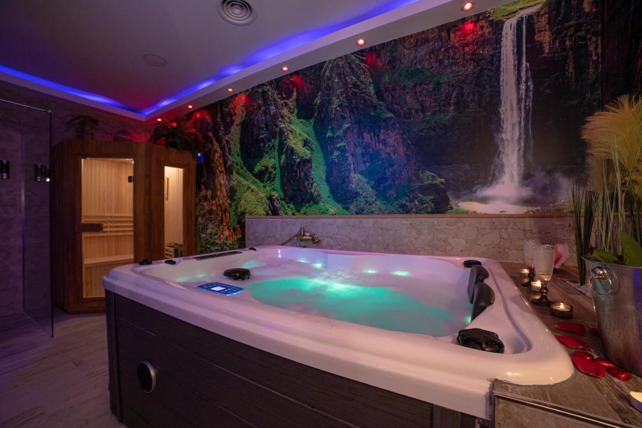 Apartamento Estrella Sauna Spa Jacuzzi 阿拉贡省阿拉马 外观 照片